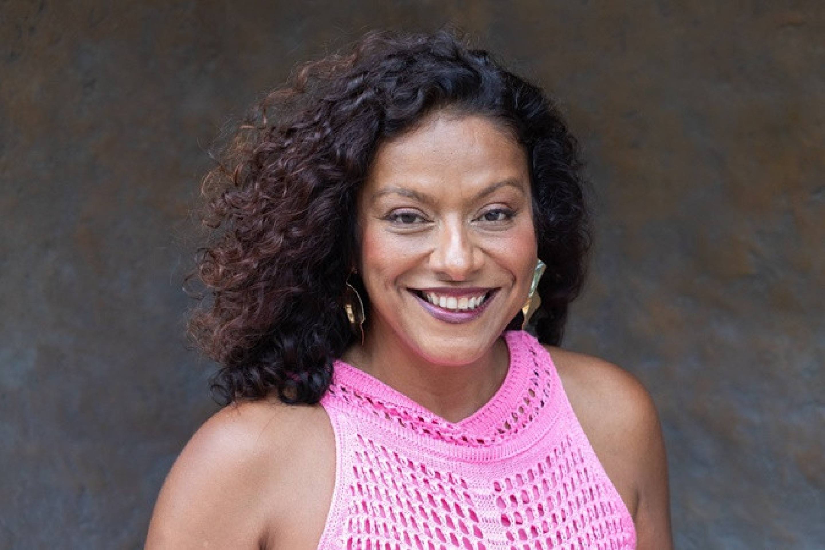 Waleska Barbosa, Jornalista e escritora   