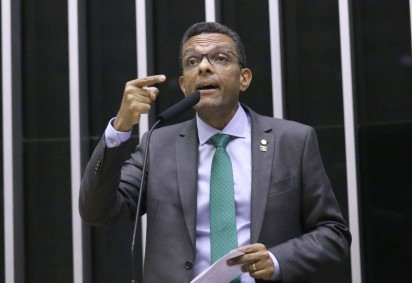 Deputado Otoni de Paula (MDB-RJ) -  (crédito: Kayo Magalhaes/Agência Câmara) -Deputado Otoni de Paula (MDB-RJ) -  (crédito: Kayo Magalhaes/Agência Câmara)