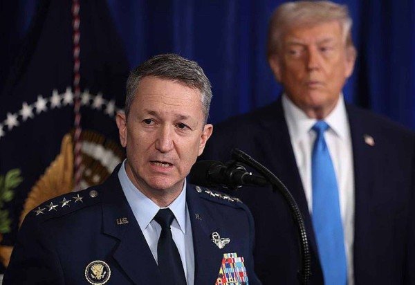 Donald Trump/Truth Social