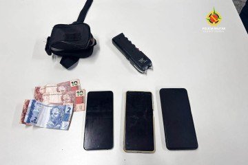 PMDF apreendeu arma de choque que estava sendo utilizada para ameaças - (crédito: Reprodução/PMDF) PMDF apreendeu arma de choque que estava sendo utilizada para ameaças - (crédito: Reprodução/PMDF)