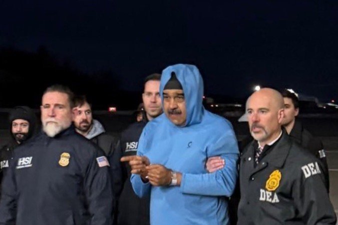 Nova York/EUA - 04/01/2026 - MUNDO - Ex-Presidente Nicolás Maduro na chegada a Nova York e na sede da DEA após sua captura na Venezuela. Foto: RS/Fotos Públicas - (crédito: RS/Fotos Públicas) Nova York/EUA - 04/01/2026 - MUNDO - Ex-Presidente Nicolás Maduro na chegada a Nova York e na sede da DEA após sua captura na Venezuela. Foto: RS/Fotos Públicas - (crédito: RS/Fotos Públicas)