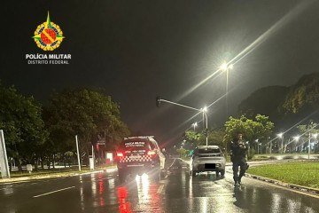 Prisão ocorreu na altura da 601 Sul no último sábado (3/1) -  (crédito: Divulgação/PMDF)