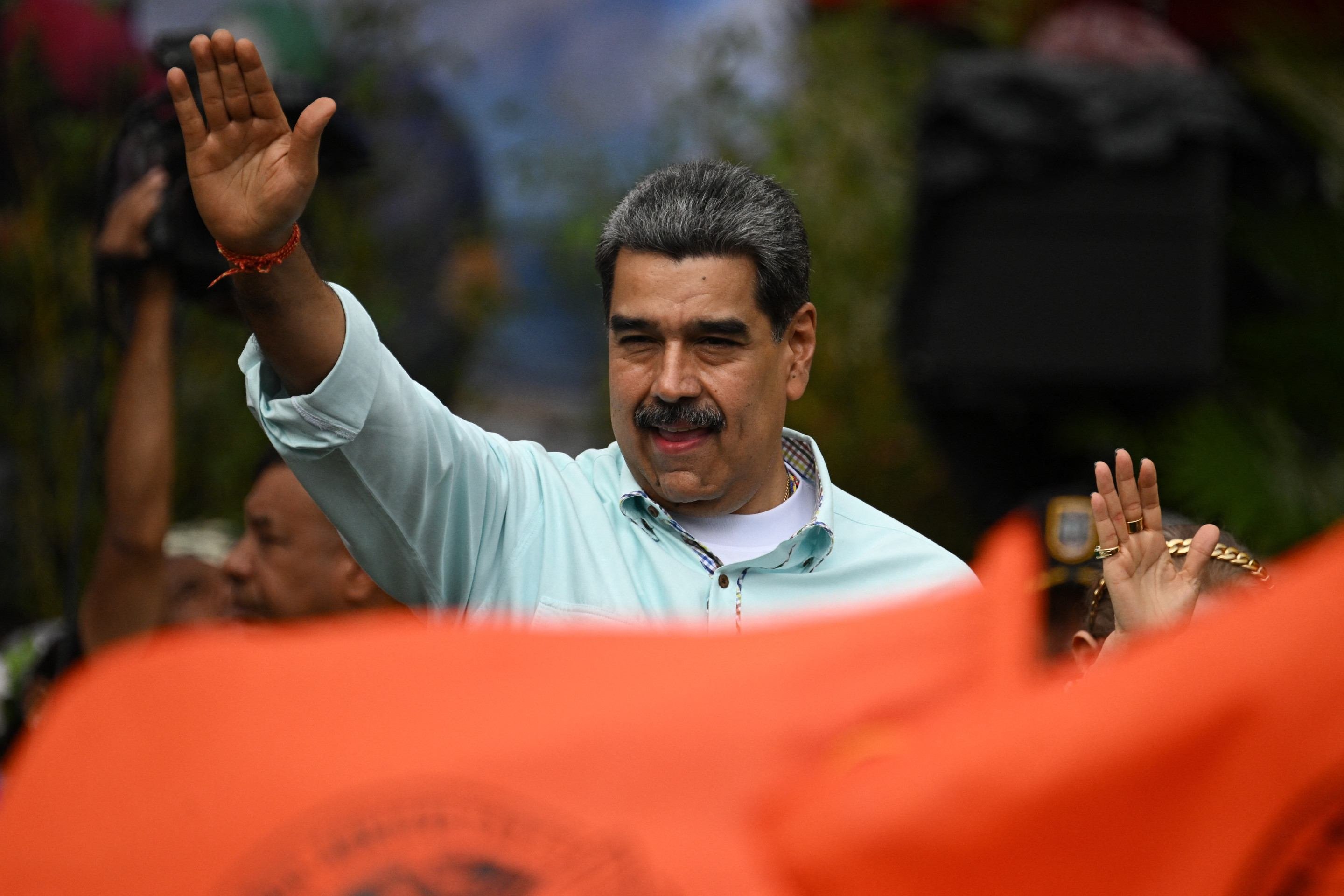 'Dancinhas' de Maduro foram estopim para ataque dos EUA, diz NY Times
