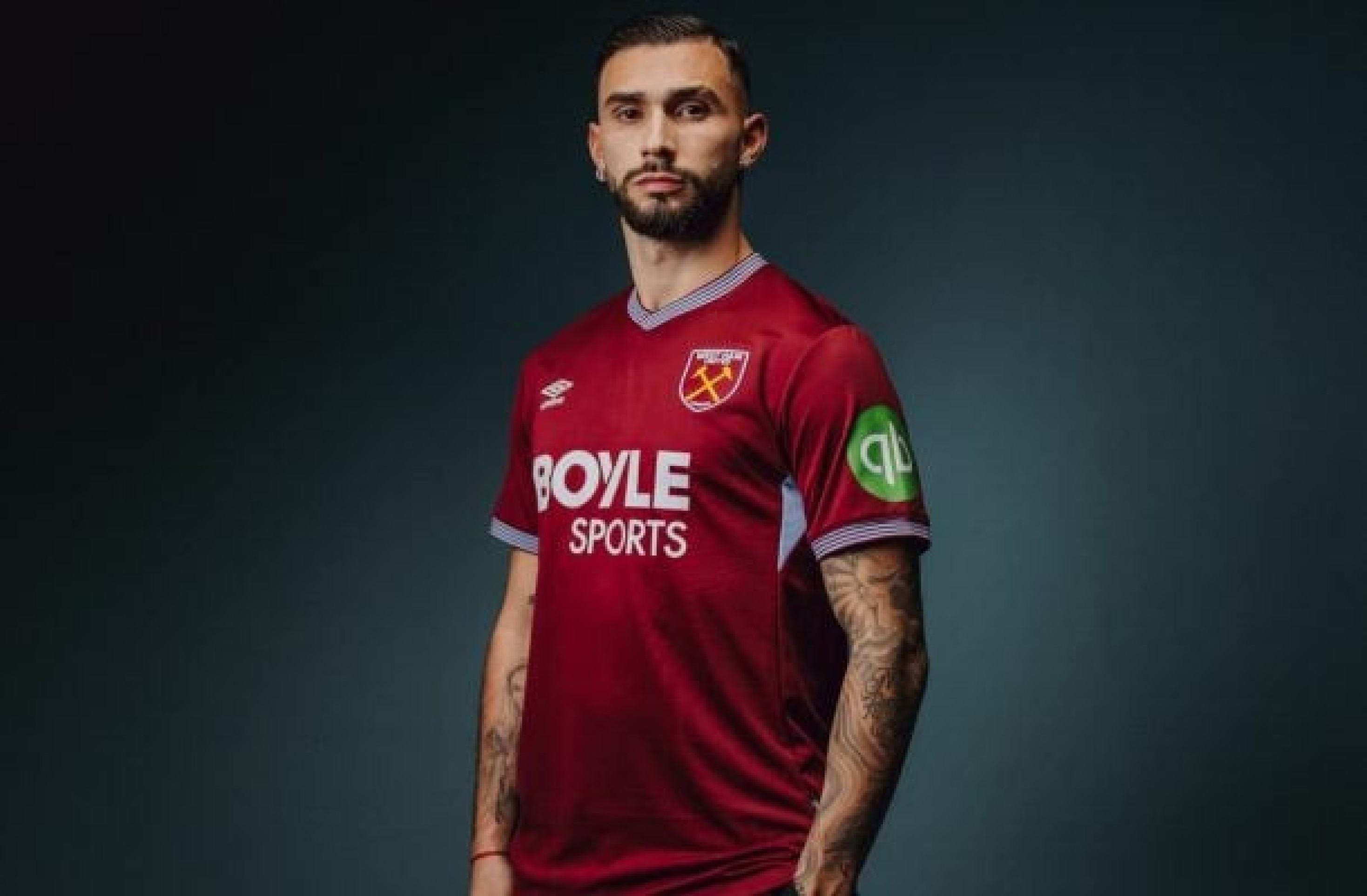 Taty Castellanos é o novo reforço do West Ham, que brinca com o Flamengo -  (crédito: Foto: Divulgação / West Ham)