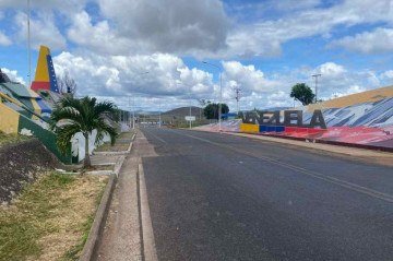 Pacaraima é considerada a principal porta de entrada de venezuelanos no Brasil -  (crédito: Ailton Alves/Rede Amazônica)