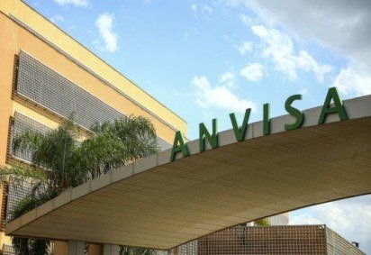 A indicação do Sunlenca, segundo a Anvisa, será para adultos e adolescentes a partir de 12 anos, com peso mínimo de 35 kg, que estejam sob risco de contrair o vírus -  (crédito: Marcelo Camargo - Agência Brasil ) -A indicação do Sunlenca, segundo a Anvisa, será para adultos e adolescentes a partir de 12 anos, com peso mínimo de 35 kg, que estejam sob risco de contrair o vírus -  (crédito: Marcelo Camargo - Agência Brasil )