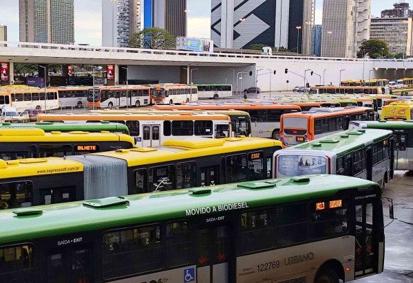 Ed Alves/CB/DA Press