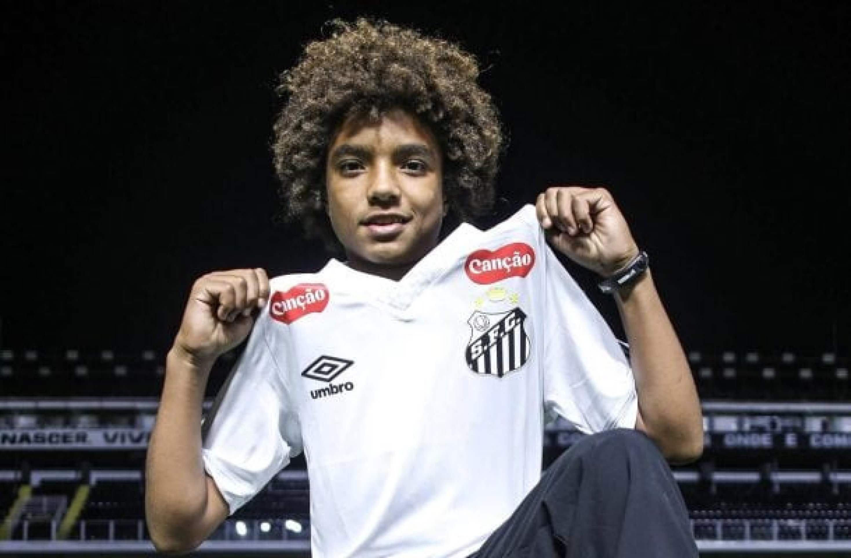 Kauan é visto como a principal promessa da base alvinegra -  (crédito: Foto: Reinaldo Campos/Santos FC)