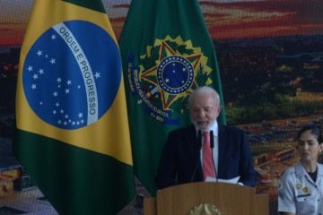 Lula anuncia veto ao PL da Dosimetria em cerimônia em defesa da democracia e memória aos atos de 8/1