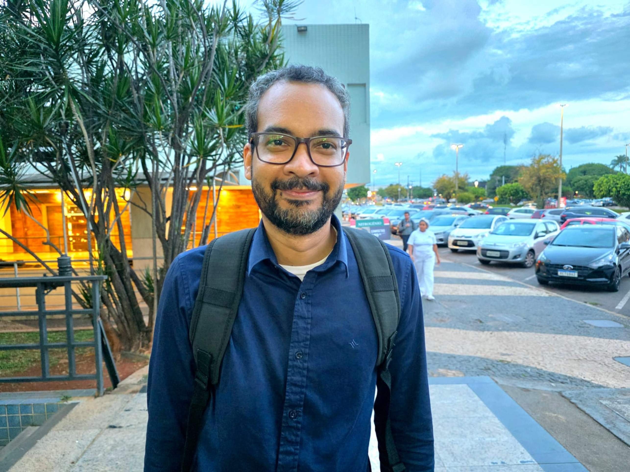 Morador do Sudoeste, Elias Correia, de 38 anos, diz que os distritais podem focar em projetos para melhoria do tr&acirc;nsito da cidade