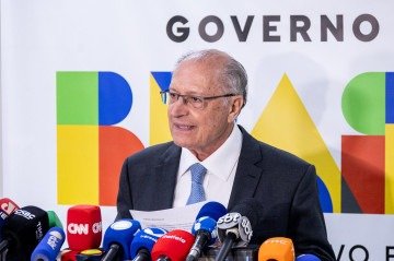 Alckmin: 'O Brasil não vai parar o processo. Vamos encaminhar ao Congresso Nacional a proposta de adesão e de internalização do acordo' - (crédito: Júlio César Silva/MDIC) Alckmin: 'O Brasil não vai parar o processo. Vamos encaminhar ao Congresso Nacional a proposta de adesão e de internalização do acordo' - (crédito: Júlio César Silva/MDIC)