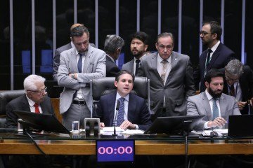 Hugo Motta destacou que pacto deve abrir oportunidades para produtores brasileiros, gerar empregos e atrair investimentos  -  (crédito: Kayo Magalhães/Câmara dos Deputados)
