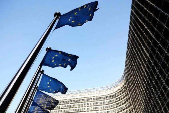 União Europeia aprova acordo com Mercosul, dizem agências; o que se sabe - (crédito: BBC Geral) União Europeia aprova acordo com Mercosul, dizem agências; o que se sabe - (crédito: BBC Geral)