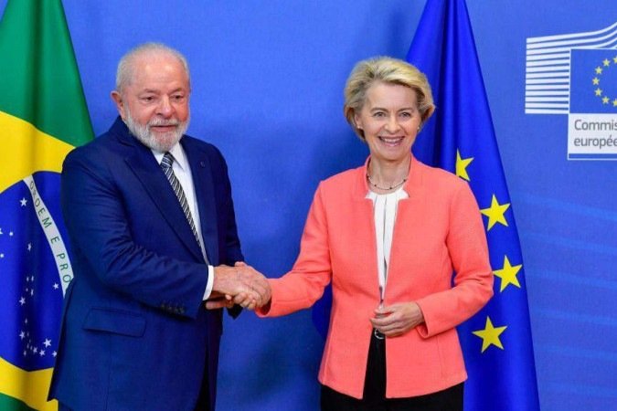 'Grande vitória', 'histórico' e 'ajuda de Trump': a repercussão do acordo UE-Mercosul na imprensa internacional - (crédito: BBC Geral) 'Grande vitória', 'histórico' e 'ajuda de Trump': a repercussão do acordo UE-Mercosul na imprensa internacional - (crédito: BBC Geral)