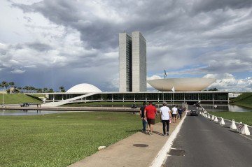 Em recesso parlamentar, o Congresso vai apreciar em sessão conjunta com deputados e senadores o veto de Lula ao PL da dosimetria: tendência é que ocorra após o carnaval     -  (crédito: Leonardo Sá/Agência Senado)