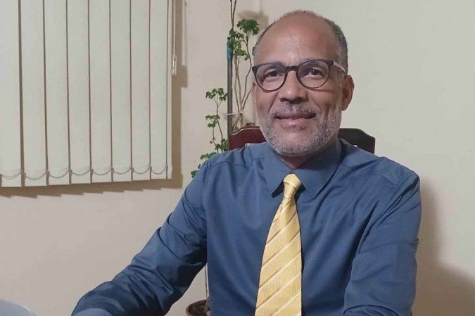 Wanderley Baldez, advogado, mestre em direito comparado pela University of Florida, advogado licenciado da Ordem dos Advogados de Portugal, jornalista, cientista político com pós-graduação em Ciência Política/UnB, ex-membro da Associação Americana de Ciência Política, mediador judicial e membro da Comissão de Direito Digital da OAB-DF - (crédito: Divulgação) Wanderley Baldez, advogado, mestre em direito comparado pela University of Florida, advogado licenciado da Ordem dos Advogados de Portugal, jornalista, cientista político com pós-graduação em Ciência Política/UnB, ex-membro da Associação Americana de Ciência Política, mediador judicial e membro da Comissão de Direito Digital da OAB-DF - (crédito: Divulgação)