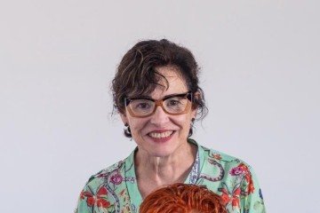 Lilian e Sylvia (de cima para baixo) criaram um PodCast de viagens para mulheres 60+, chamado Viajantes Bem Vividas