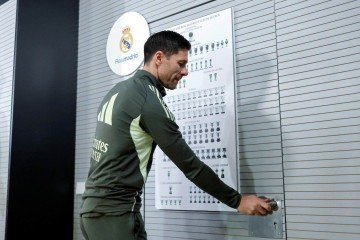 Dos 20 times da elite inglesa, cinco trocaram de treinadores nesta temporada -  (crédito: Oscar del Pozo/AFP)