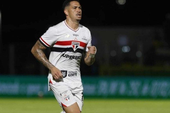 Luciano afirmou que a temporada atual do São Paulo será pior que a anterior -  (crédito: Foto: Rubens Chiri / São Paulo)