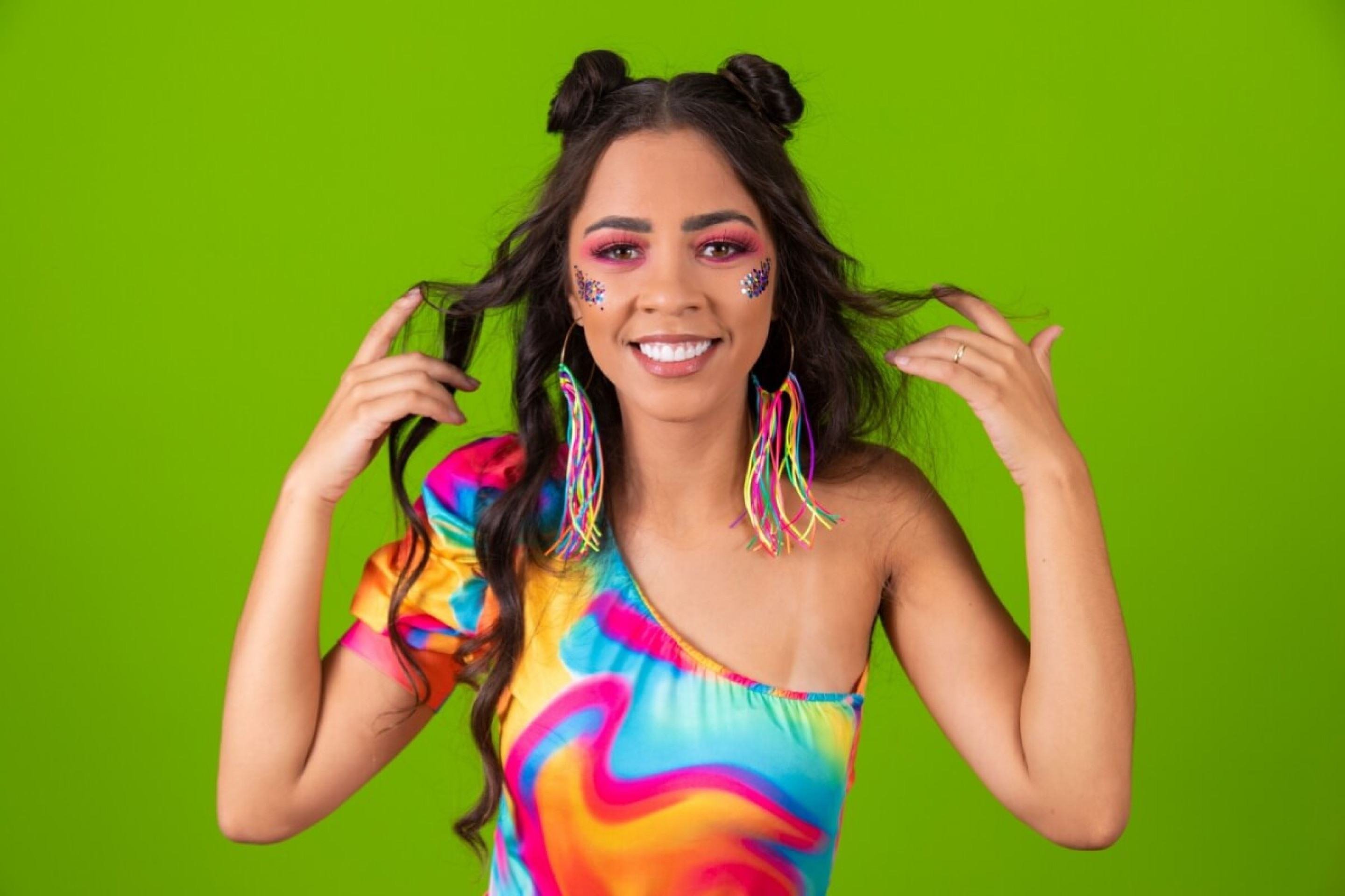 Cabelo no Carnaval: 7 dicas para evitar danos durante a folia