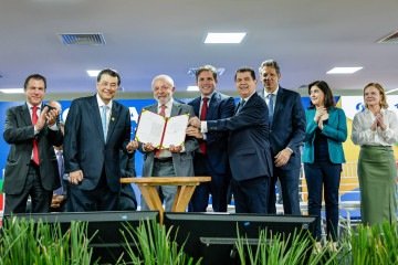Presidente Lula, em cerimônia de lançamento do Portal da Reforma Tributária, ontem, na sede do Serpro, em Brasília     -  (crédito: Ricardo Stuckert/PR)