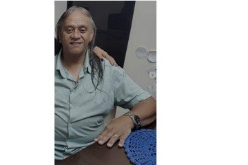 Homem foi encontrado carbonizado em carro -  (crédito: Redes sociais)