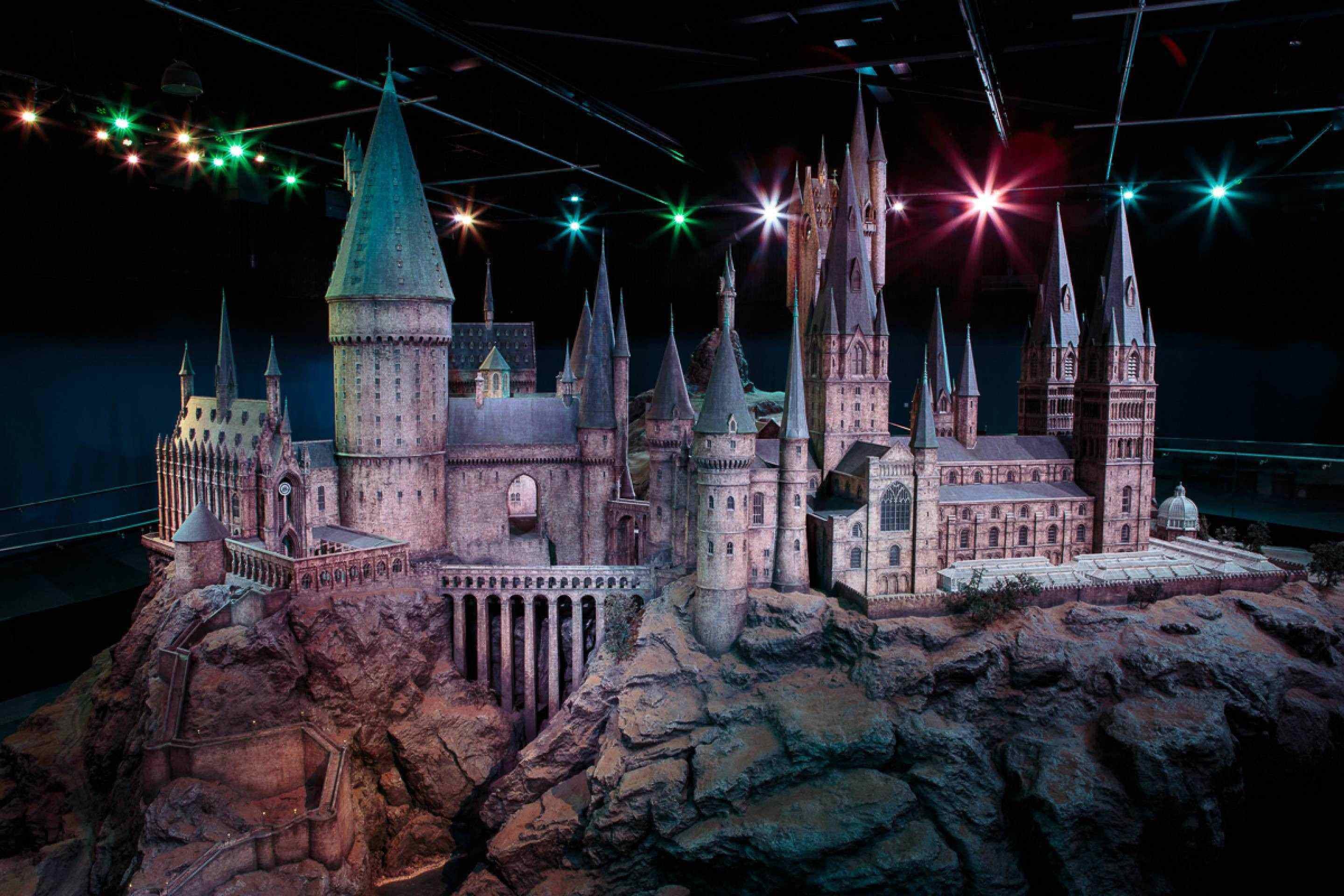  The Wizarding World of Harry Potter - Ministry of Magic