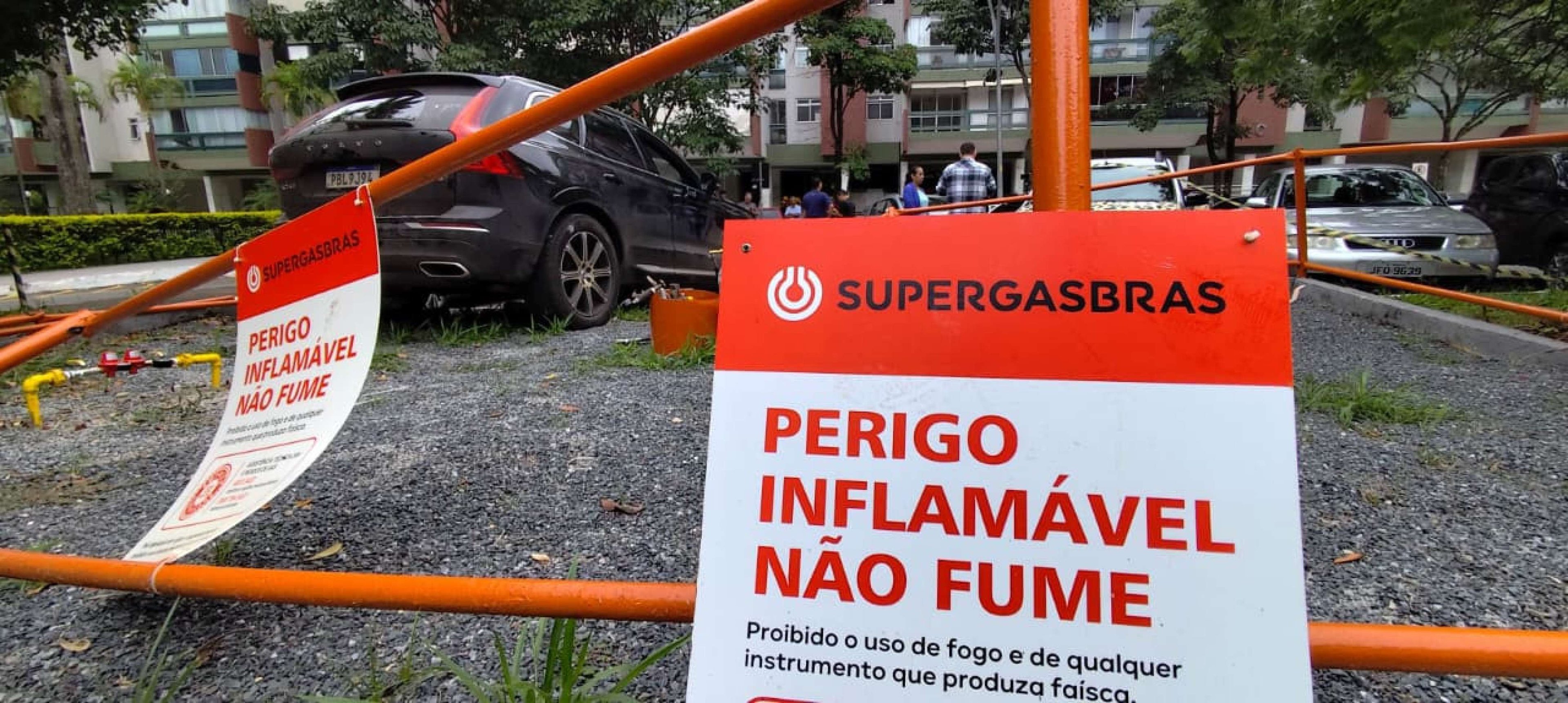 Motorista colide com central de gás no DF e provoca vazamento