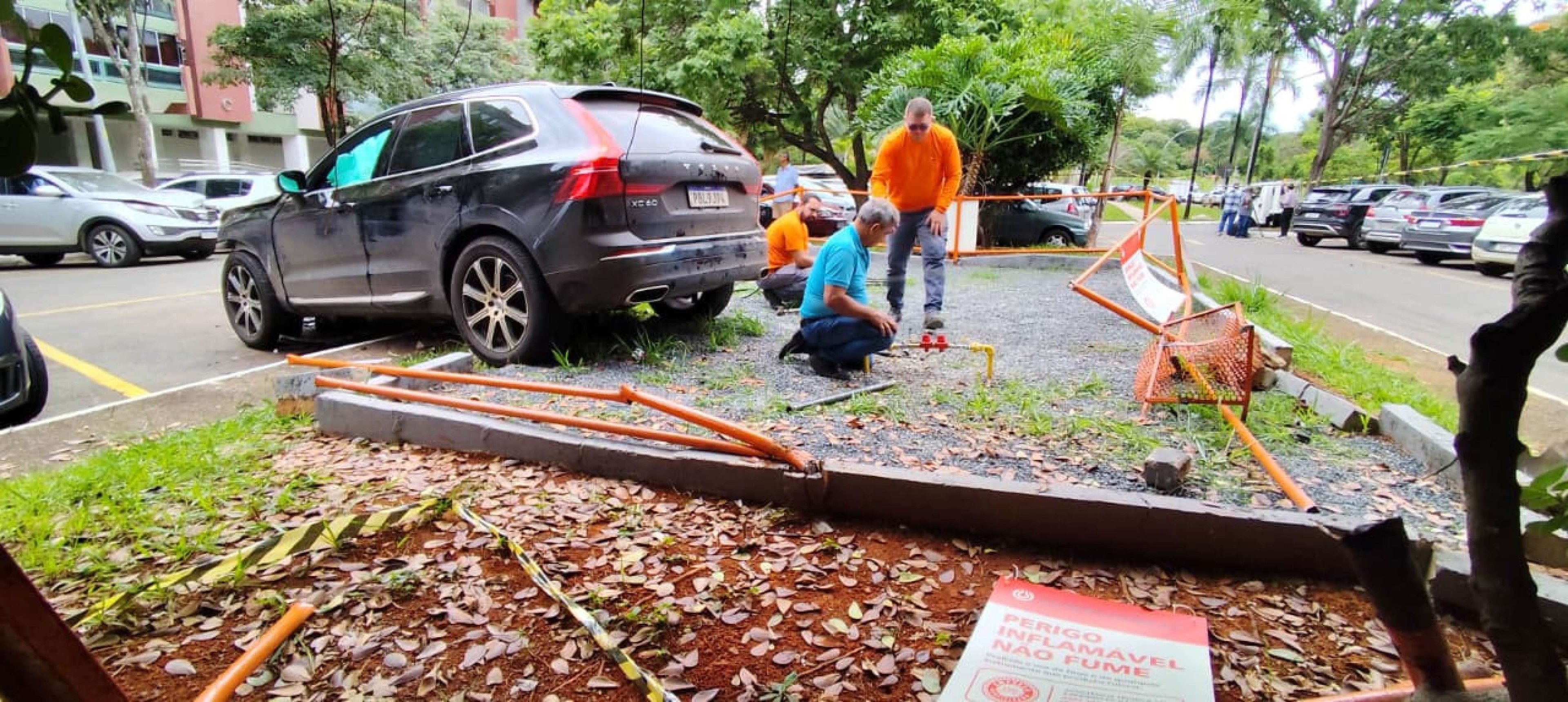 Motorista embriagado colide com central de g&aacute;s na Asa Norte e provoca vazamento