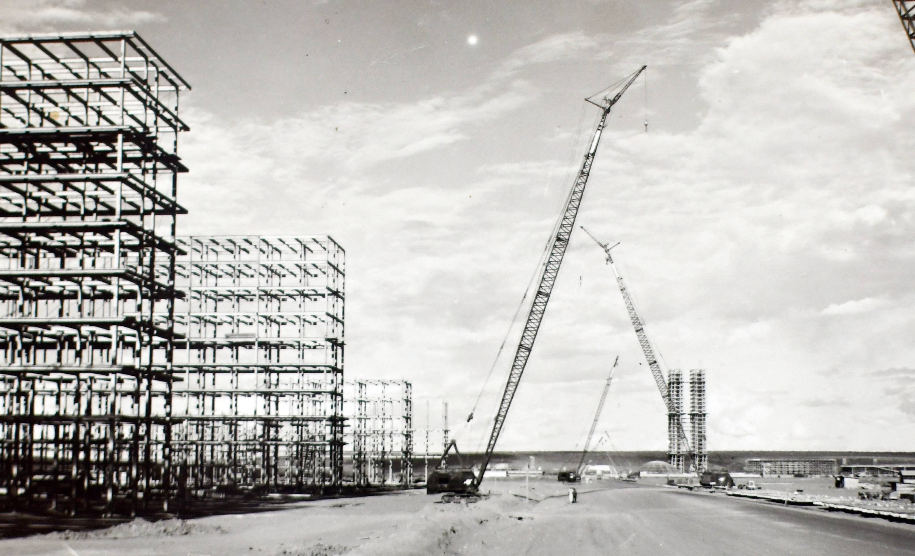 Estruturas do Congresso e dos minist&eacute;rios