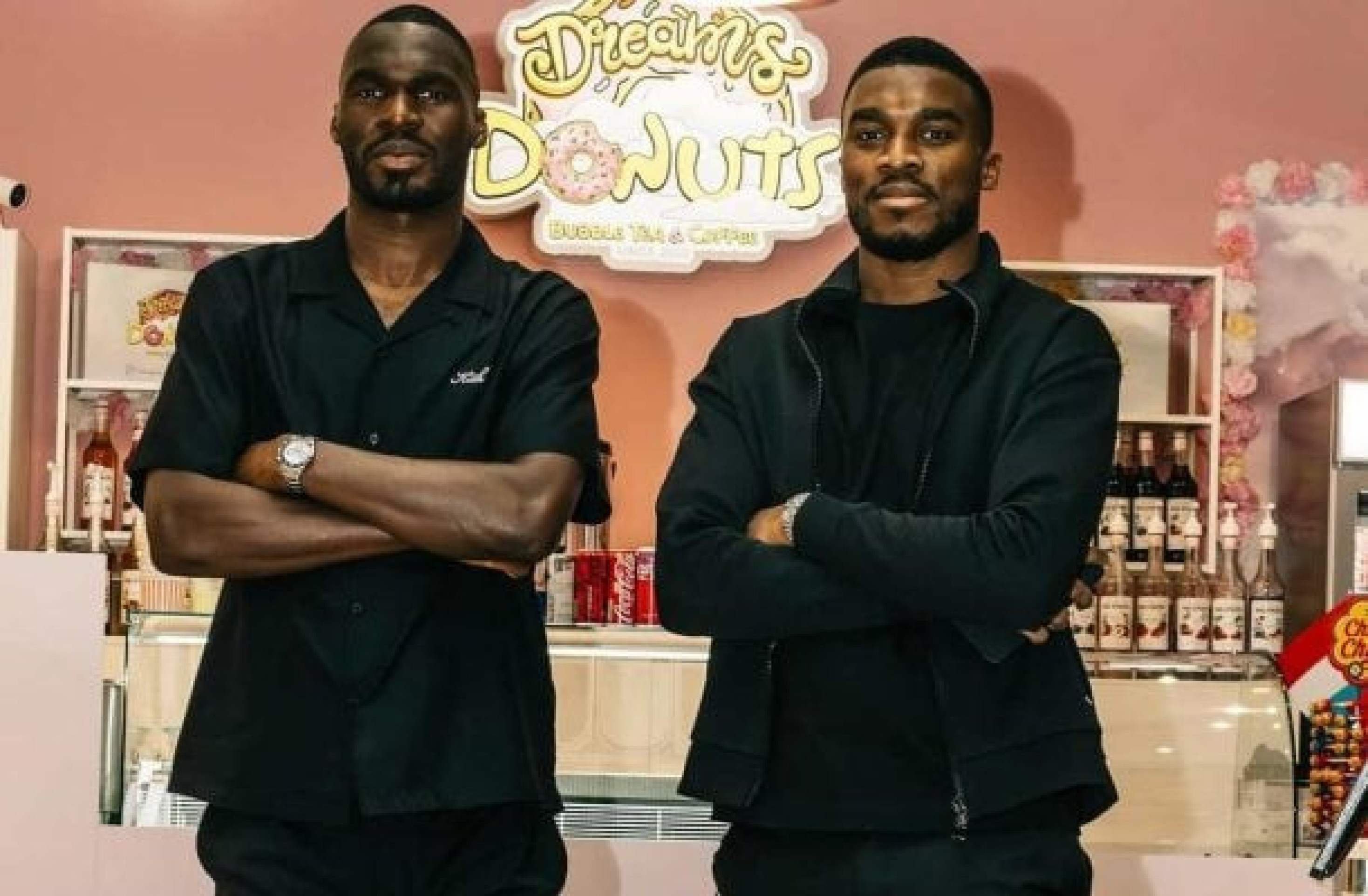 Ex-atacante da Premier League abre loja de Donuts em Luxemburgo -  (crédito: Foto: Reprodução/Instagram)