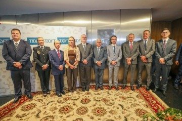 Cerimônia que marcou a conclusão da última etapa da revitalização do prédio teve a presença de autoridades do Judiciário e do Executivo -  (crédito: Fotos: Paulo H. Carvalho/Agência Brasília) -Cerimônia que marcou a conclusão da última etapa da revitalização do prédio teve a presença de autoridades do Judiciário e do Executivo -  (crédito: Fotos: Paulo H. Carvalho/Agência Brasília)