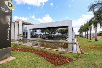 A publicação ocorre após Ação Popular apresentada pela deputada federal Érika Kokay (PT-DF) e pelo suplente de deputado distrital Marivaldo Pereira (PT-DF) junto ao Ministério Público do Distrito Federal e Territórios (MPDFT). -  (crédito: Paulo H. Carvalho/Agencia Bras&iacute;lia)