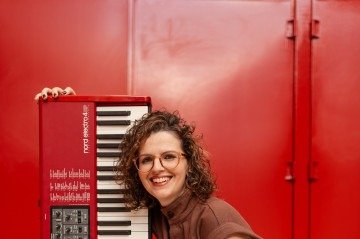 Pianista Iara Gomes volta ao palco da Escola de Música de Brasília, onde dá aulas, com show que encerra turnê -  (crédito: Divulgação)