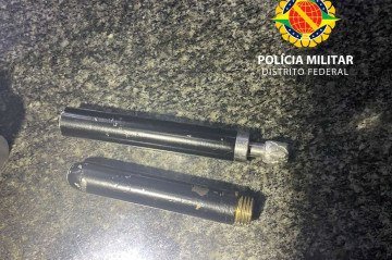 Homem &eacute; preso por tr&aacute;fico de drogas e posse de arma de fogo na Ceil&acirc;ndia