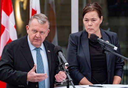 Manifestação da Groenlândia em frente à embaixada dos EUA em Copenhague, 14 de janeiro de 2026 -  (crédito: BBC) -Manifestação da Groenlândia em frente à embaixada dos EUA em Copenhague, 14 de janeiro de 2026 -  (crédito: BBC)