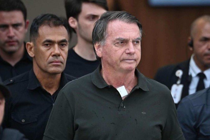 Moraes determina transferência de Bolsonaro para sala na 'Papudinha' - (crédito: BBC Geral) Moraes determina transferência de Bolsonaro para sala na 'Papudinha' - (crédito: BBC Geral)