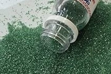 Anvisa suspende glitter e folha de ouro após achar plástico em produtos -  (crédito: Reprodução)