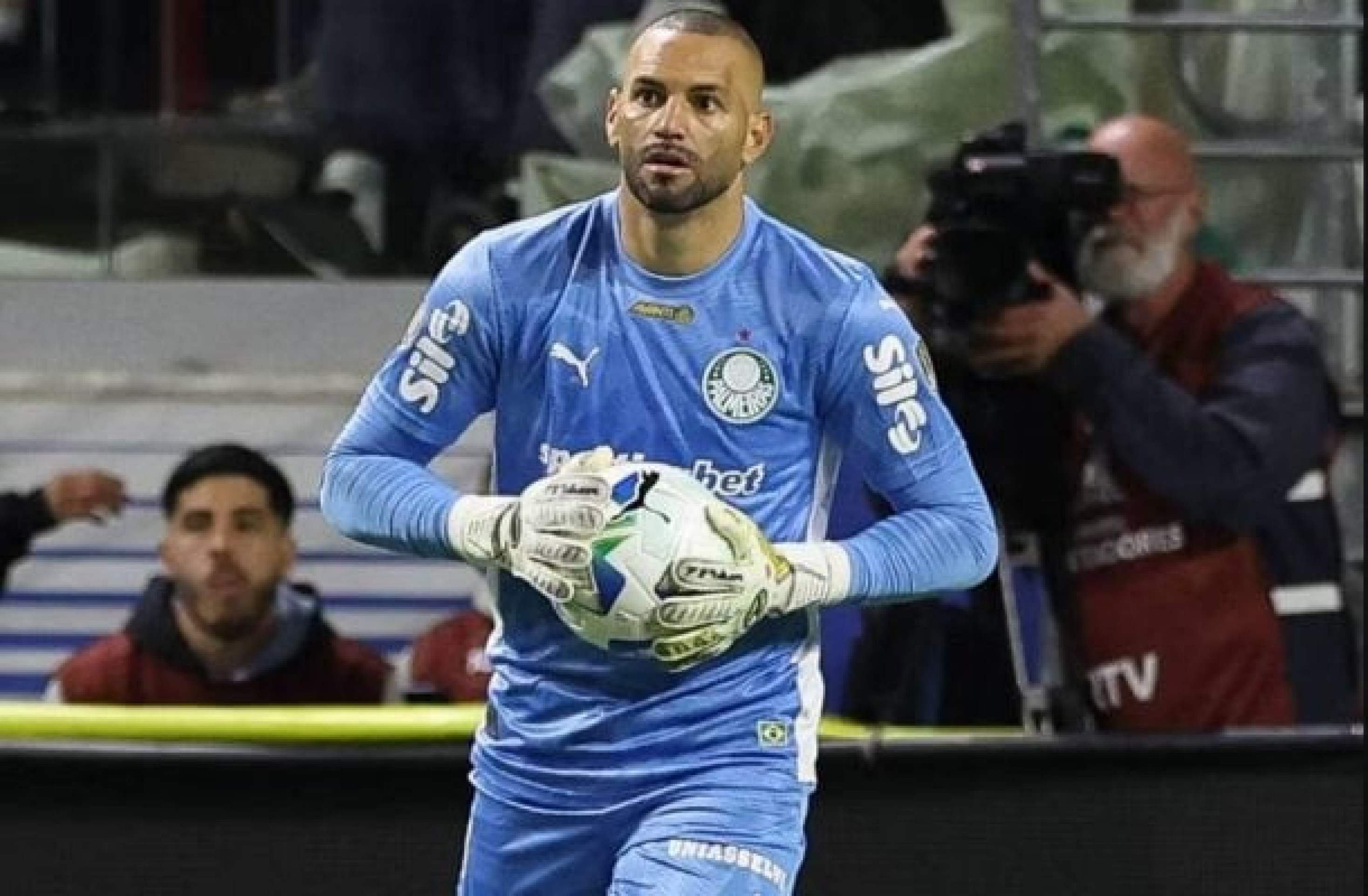 Weverton dá últimos passos para concluir chegada ao Grêmio -  (crédito: Foto: Cesar Greco / Palmeiras)