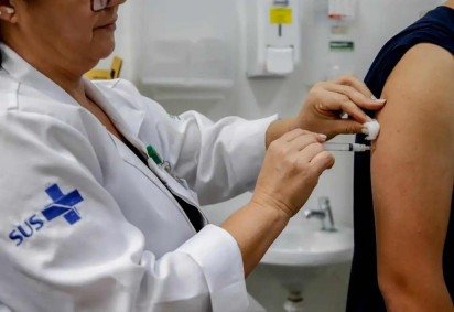 Casos de doenças infecciosas aumentam em razão de queda na cobertura vacinal.   -  (crédito: Paulo Pinto/Agência Brasil) -Casos de doenças infecciosas aumentam em razão de queda na cobertura vacinal.   -  (crédito: Paulo Pinto/Agência Brasil)