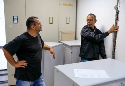 Além dos cargos comissionados, o GDF determinou que empresas contratadas reservem 2% das vagas para pessoas em situação de rua -  (crédito: Arquivo/Agência Brasília)