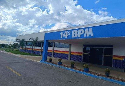 Equipes do 14º Batalhão da Polícia Militar prenderam o suspeito.  -  (crédito: Ana Carolina Alves/CB)