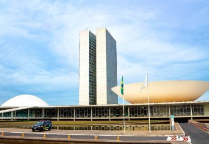 Alguns dos concursos mais esperados para 2026 são o do INSS, Petrobras e Banco do Brasil -  (crédito: Paulo Pinto/Agência Brasil)