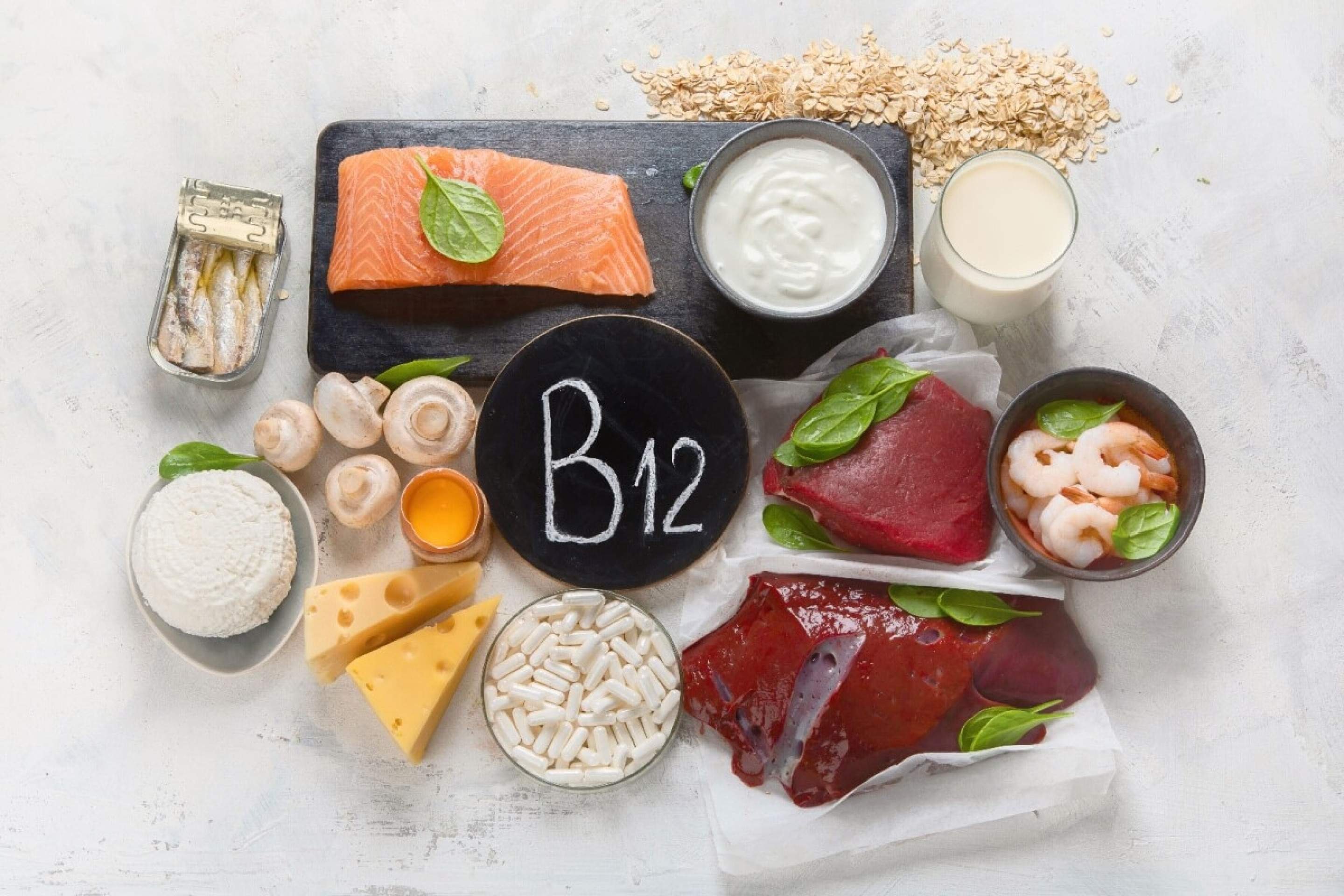 Vitamina B12: 10 benefícios para a saúde