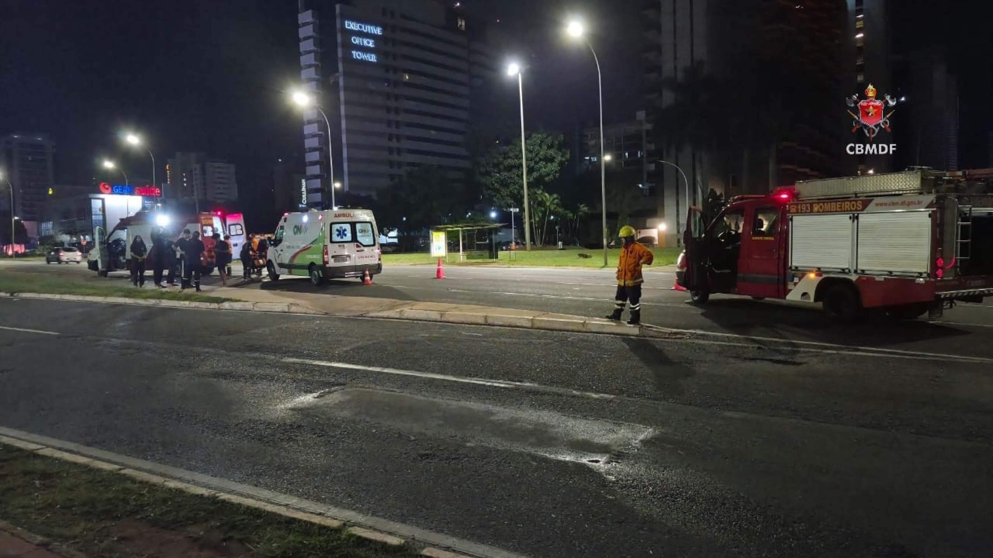 Pedestre ficou ferido ap&oacute;s ser atropelado por carro