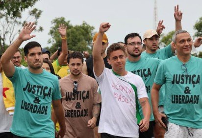 Pablo Almeida (PL) se junta ao grupo de Nikolas Ferreira (PL-MG) -  (crédito: REDES SOCIAIS/REPRODUÇÃO)