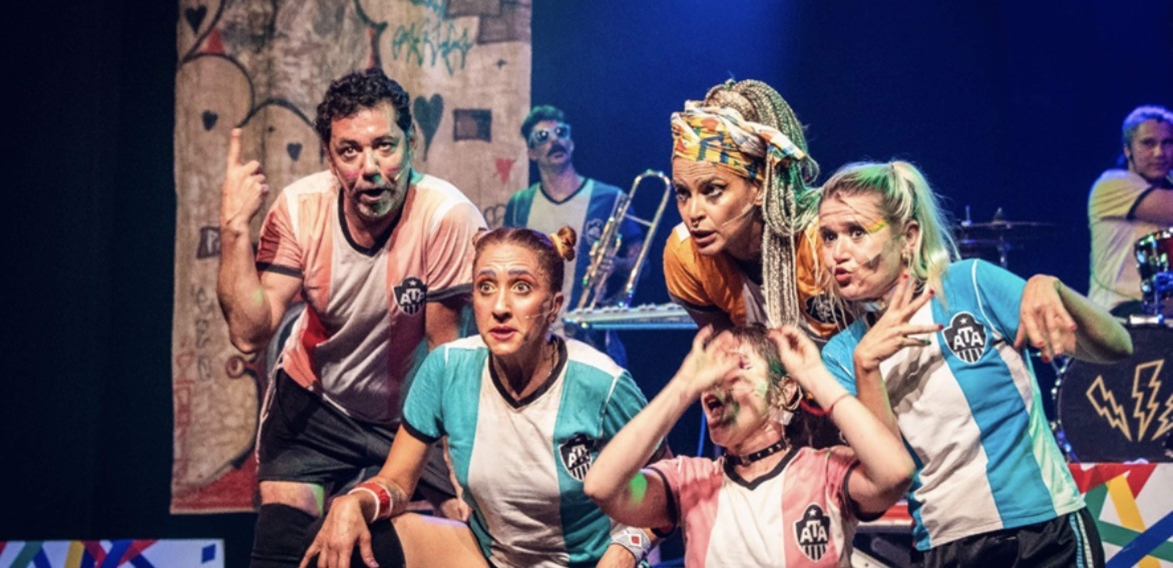 Grupo candango traz Saltimbancos aos palcos da Caixa Cultural 