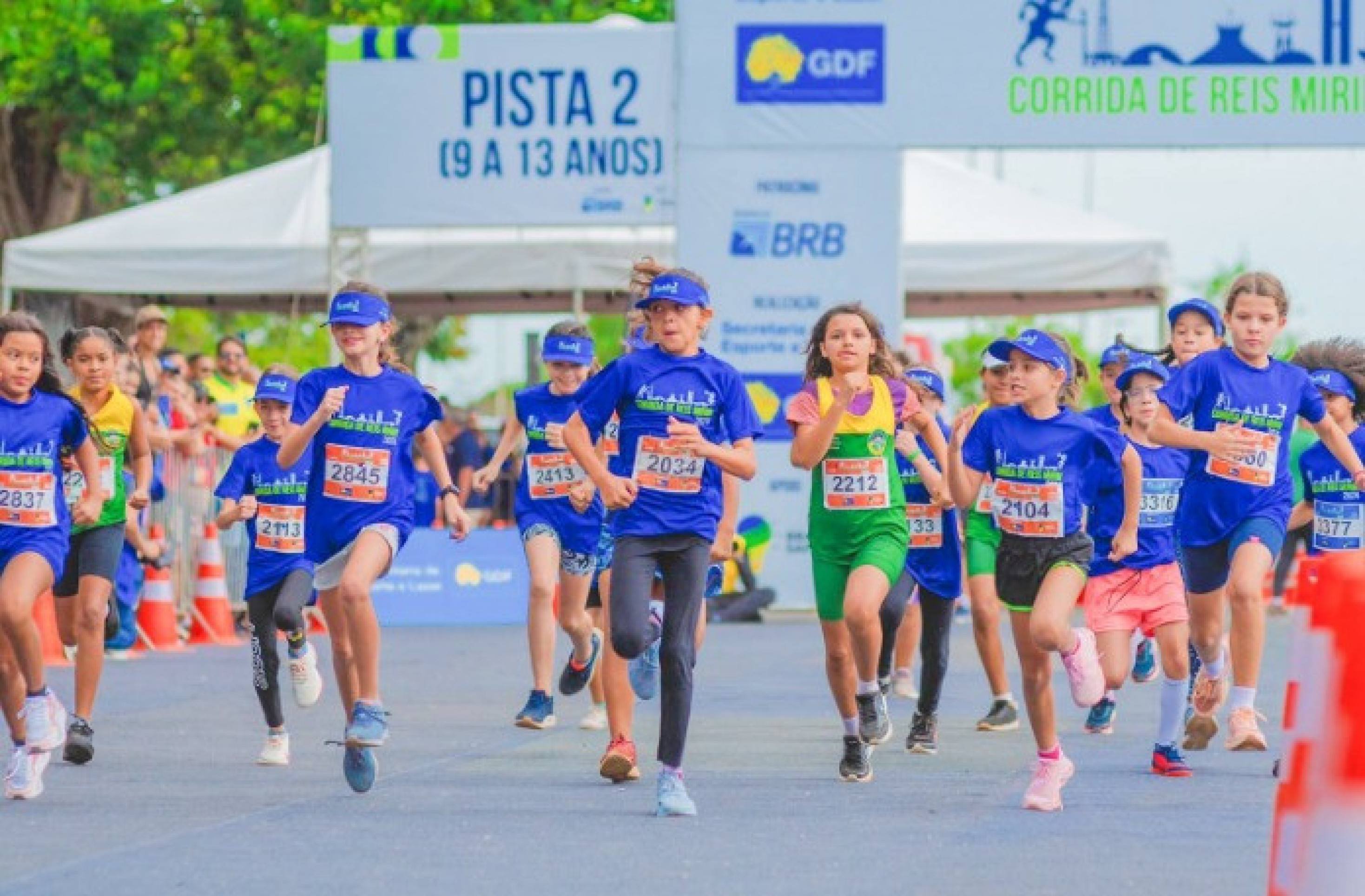 Parque da Cidade recebe famílias para entrega de kits da Corrida de Reis Mirim