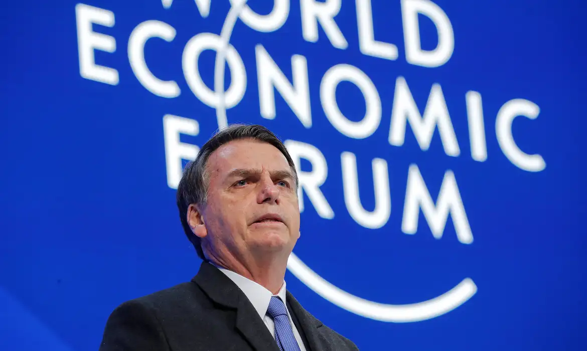 Jair Bolsonaro na abertura do Fórum Econômico Mundial, em Davos, na Suíça, em 2019 -  (crédito: ARND WIEGMANN/REUTERS)