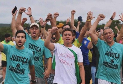Segundo Nikolas, a mobilização ocorre em defesa do ex-presidente Jair Bolsonaro (PL) -  (crédito: Reprodução/Instagram/@nikolasferreiradm) -Segundo Nikolas, a mobilização ocorre em defesa do ex-presidente Jair Bolsonaro (PL) -  (crédito: Reprodução/Instagram/@nikolasferreiradm)